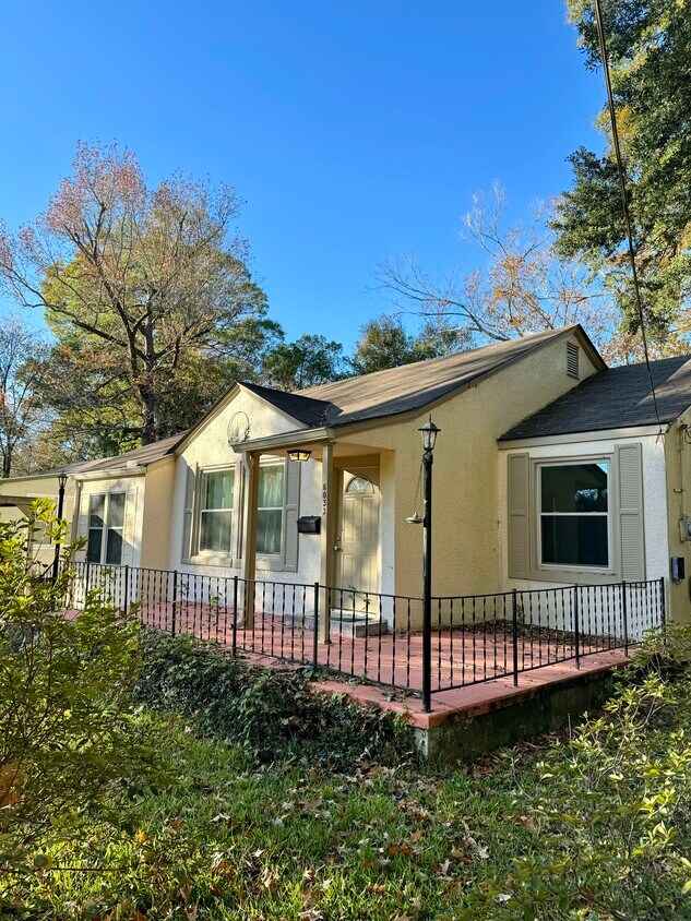 Primary Photo - 6033 Arden Pl