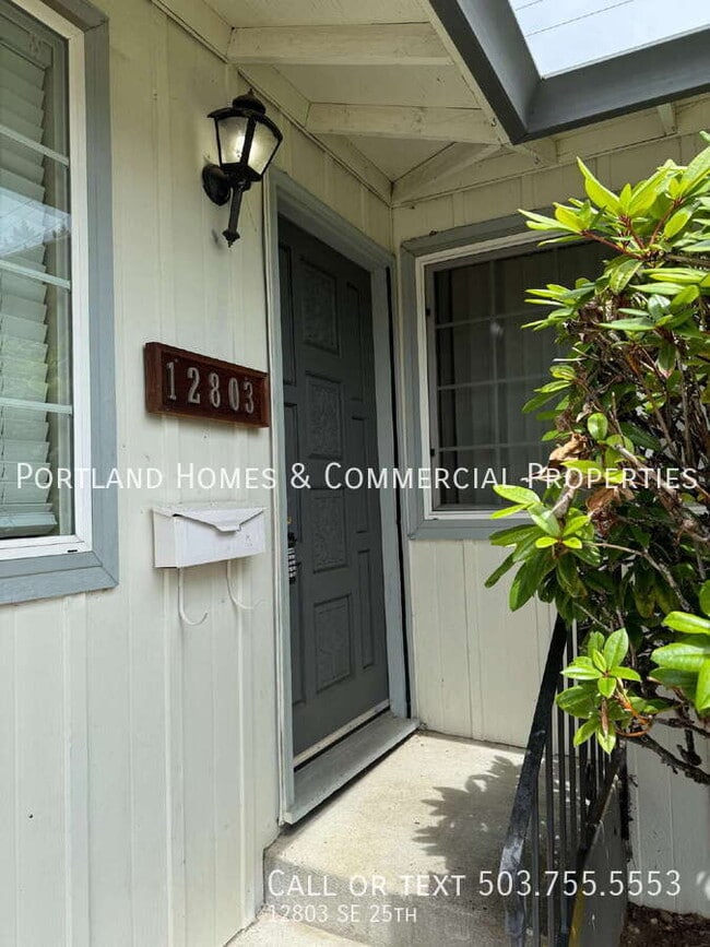 Building Photo - 12803 SE 25th-