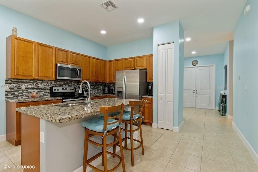 Foto del edificio - 5220 NW 48th Ln