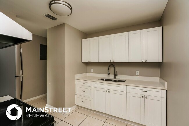Foto del edificio - 5318 E 18th Ave