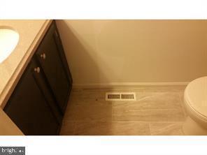 Foto del edificio - 430 Stanley Plaza Blvd