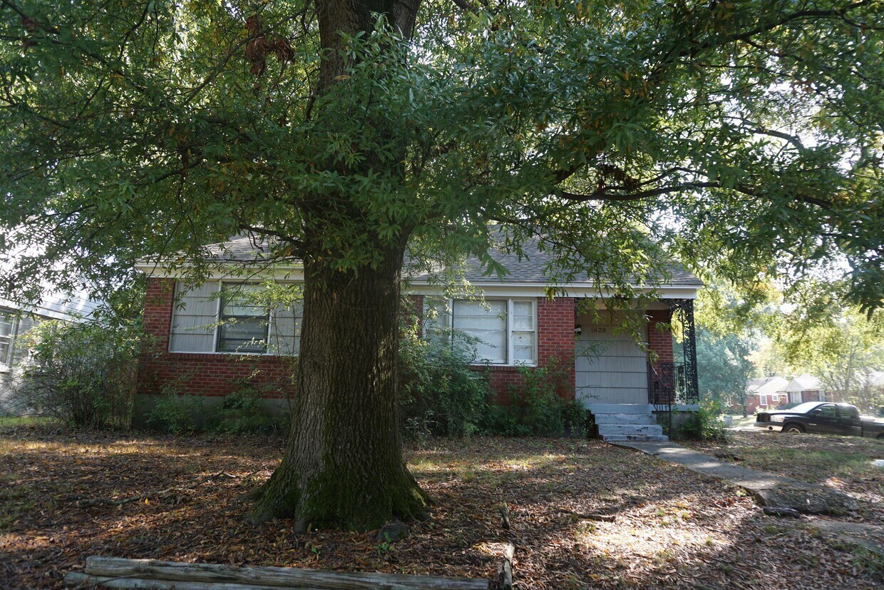 Primary Photo - 1628 Gilson Rd
