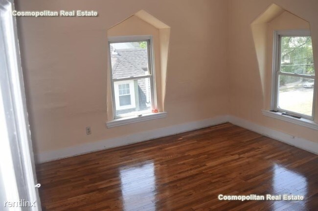 Building Photo - 4 br, 2 bath  - 4A Laurel St