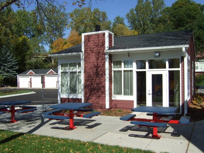 Cedar Hills Townhomes MN