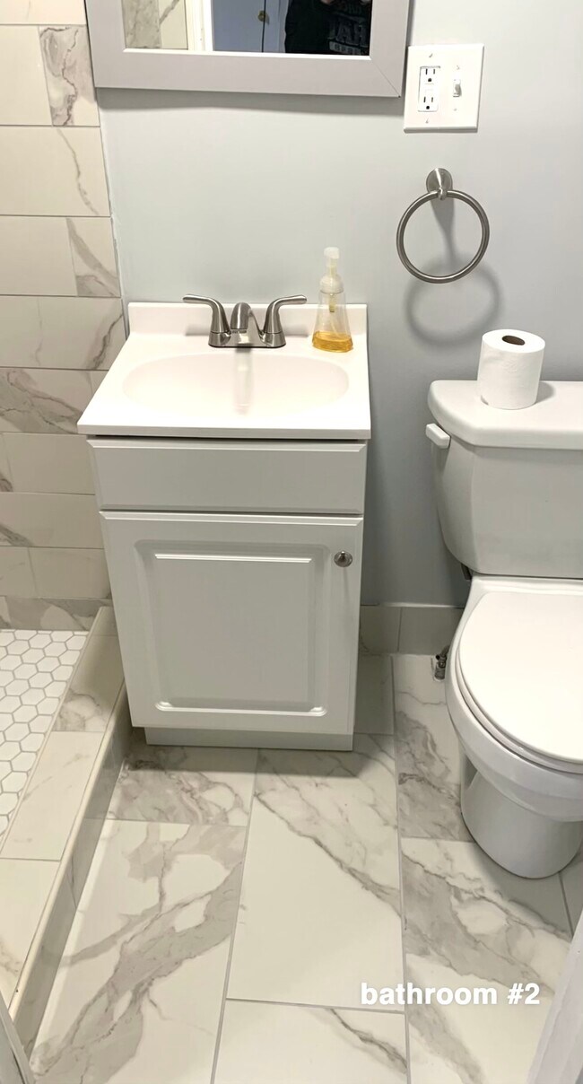 Building Photo - 1519 Dunluce Dr