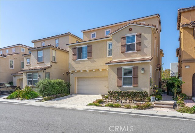 Foto principal - 10815 Lotus Dr