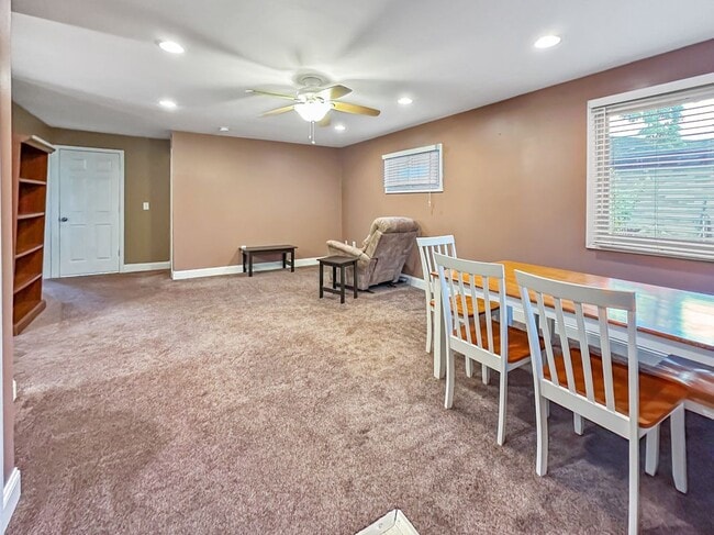 Foto del edificio - 32380 Maplewood St
