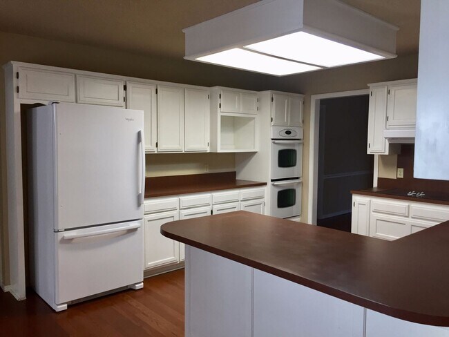 Foto del edificio - 2315 E Kantz Ln