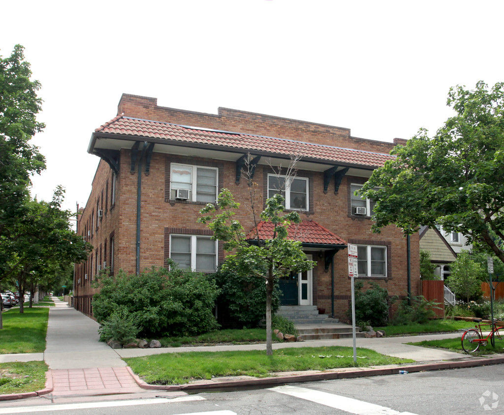 Primary Photo - 1170 N Logan