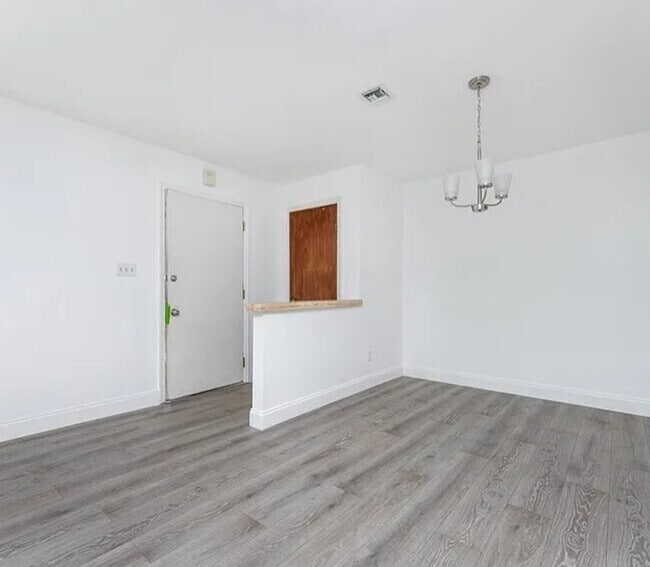 Building Photo - 29171 Orva Dr