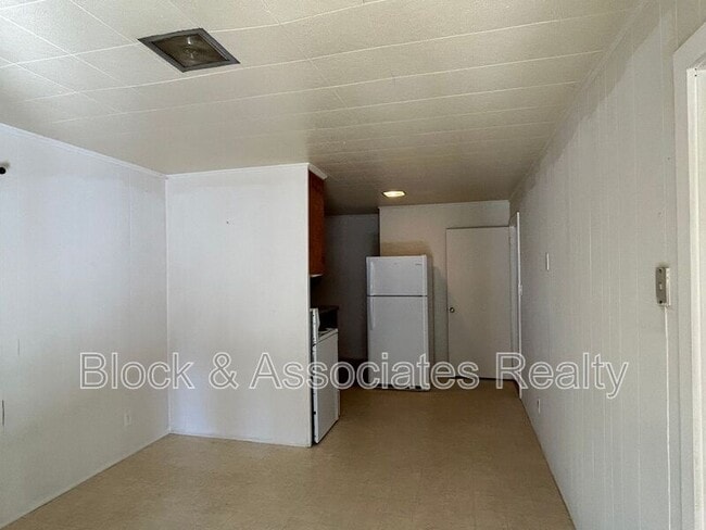 Building Photo - 710 Glenn St