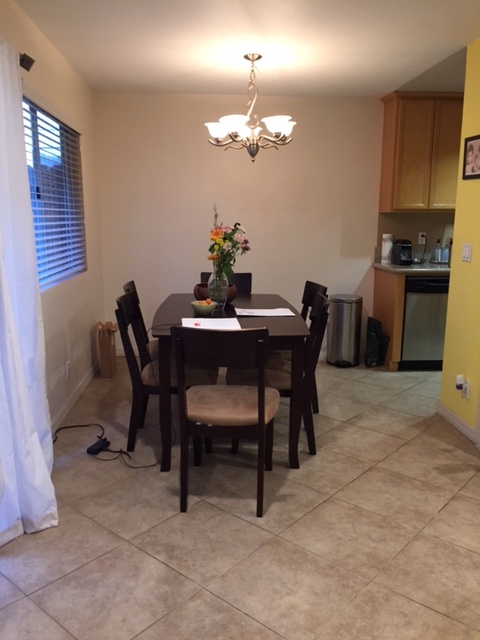 Dining area adjacent to kitchen and overlooking outdoor private patio - 3647 Jasmine Ave