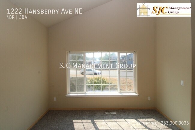 Foto del edificio - 1222 Hansberry Ave NE