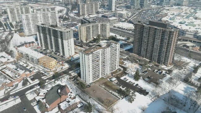  - 25 Leith Hill Road