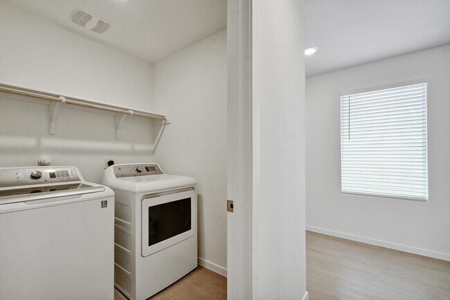 Foto del edificio - 3641 Wentz Hill Dr