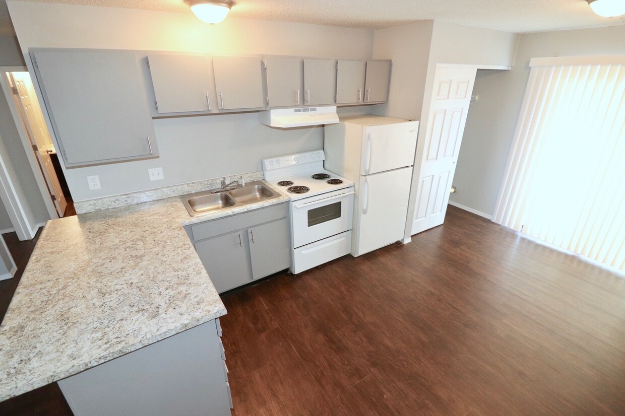 Foto principal - 12547 James Patrick Ln