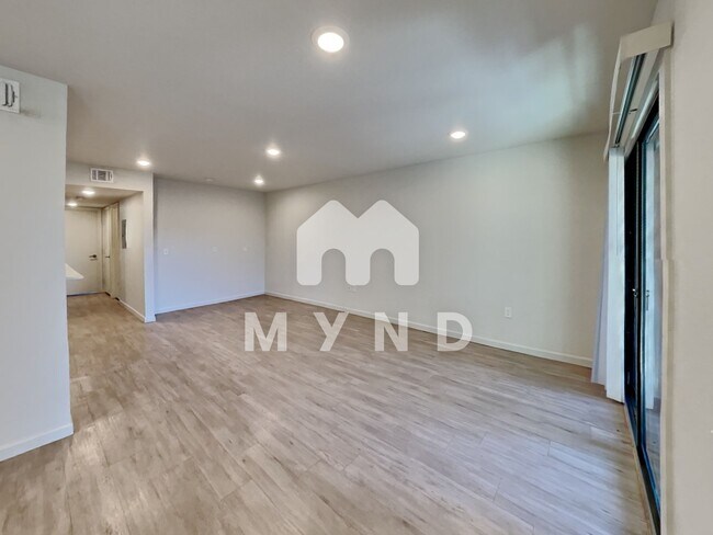 Foto del edificio - 1130 Babcock Rd Unit 104