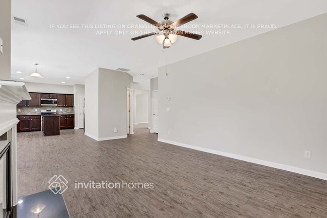 Foto del edificio - 605 Emporia Loop