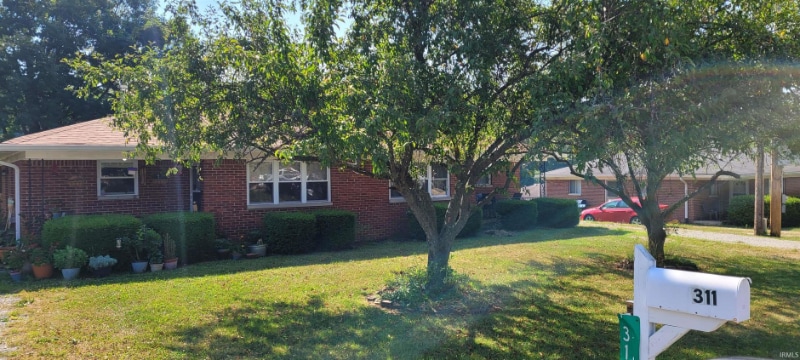 Primary Photo - 311-313 Wilson Dr