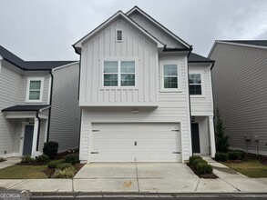 Building Photo - 138 Millers Ln
