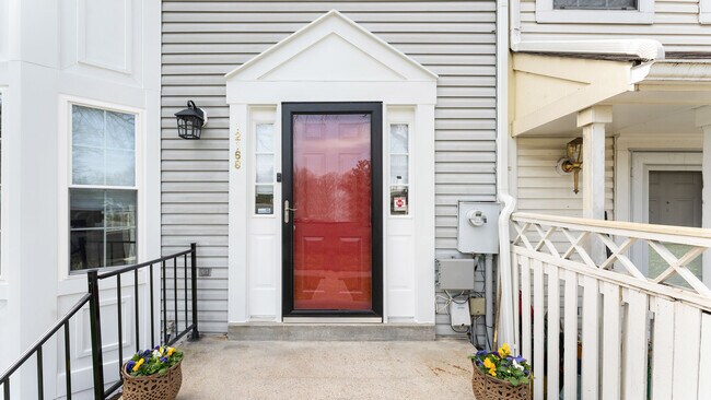 Building Photo - 12168 Springwoods Dr