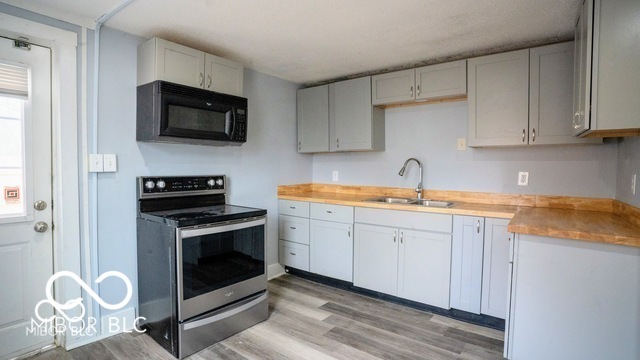 Foto del edificio - 352 W 28th St
