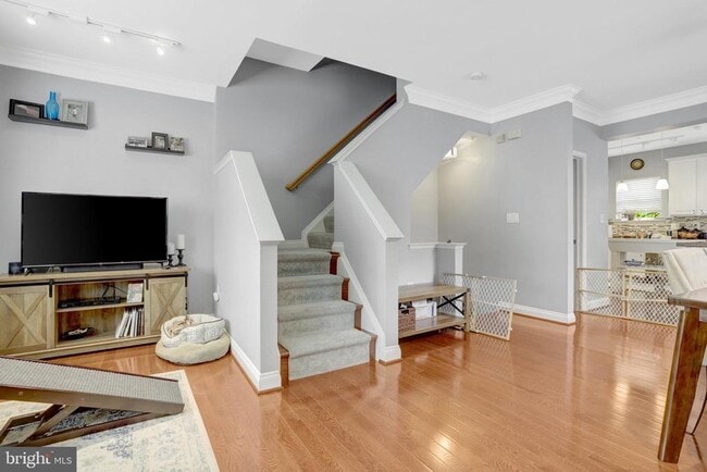 Building Photo - 3825 Watkins Mill Dr
