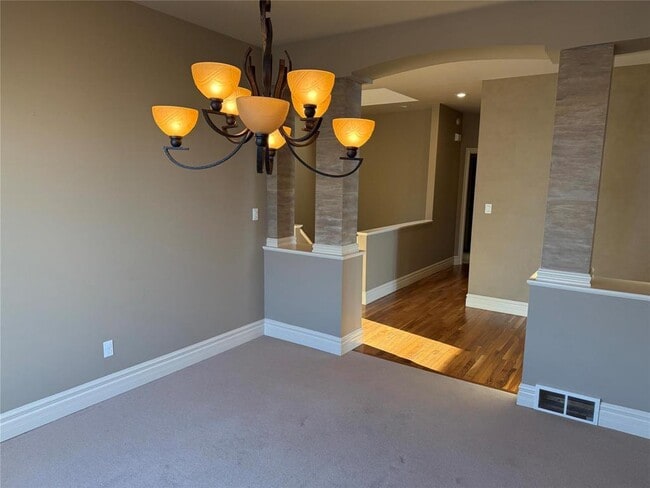 Photo du bâtiment - 600 Dovercourt Dr