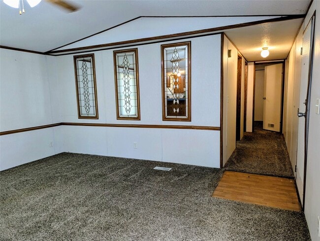 Foto del edificio - 560 Meridian