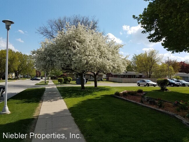 Foto del edificio - 820 S Lincoln Ave