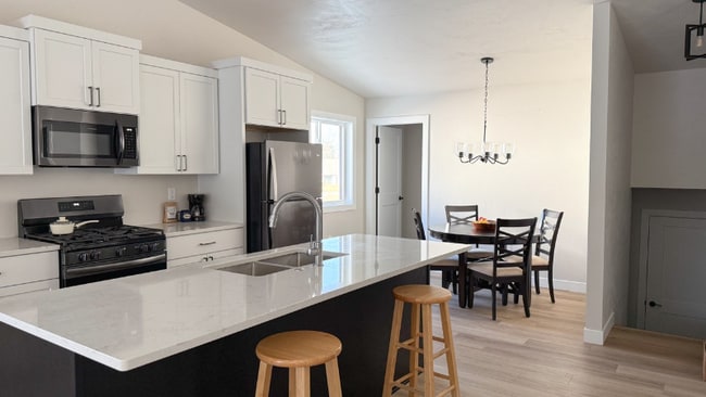 Foto del edificio - 2153 Abbey Rd