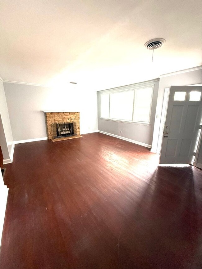 Foto del edificio - ** 4 bed 2 bath located in Morningview ** Call 334-366-9198 for a self showing