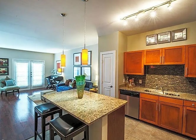 Primary Photo - 661 Bering Dr