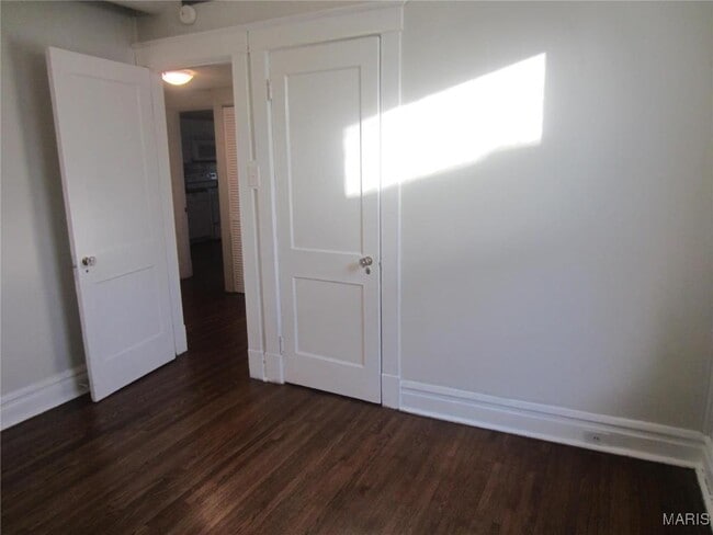 Building Photo - 1018 Claytonia Terrace