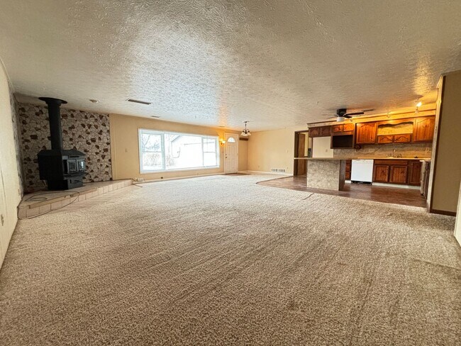 Building Photo - Ironwood Way: New Year, New Home: 50% Off ...