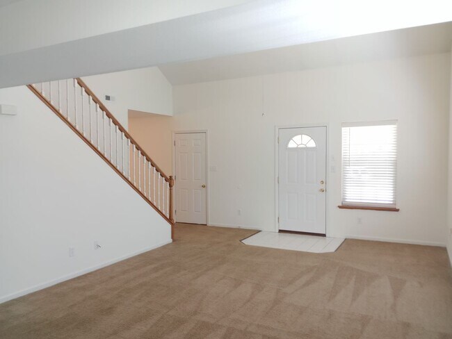 Foto del edificio - 1720-1722-1722 Juniper Dr