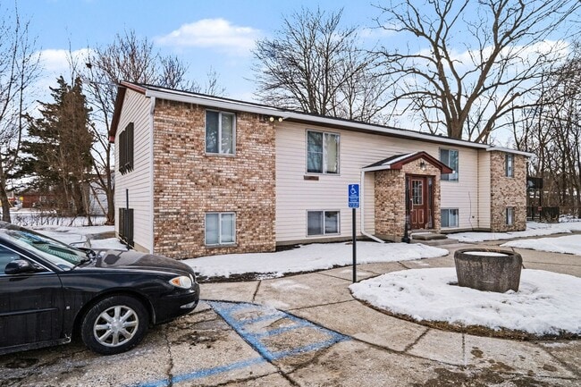 Interior Photo - Remodeled 2 bedroom units in Clio
