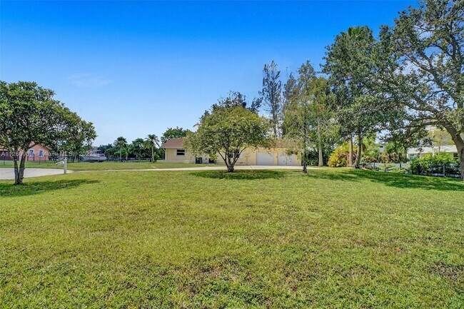 Foto del edificio - 1591 NW 114th Terrace