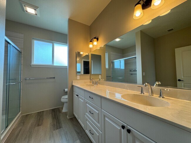 Foto del edificio - For Rent - [Coral Ridge] 91-520 Kakaha St