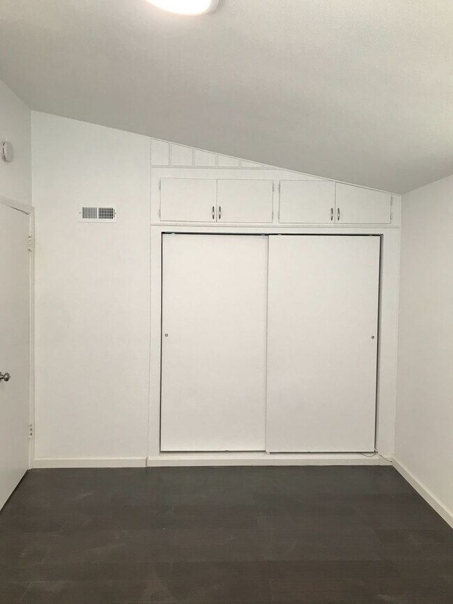 Foto del edificio - Aspen Ave - BLUE