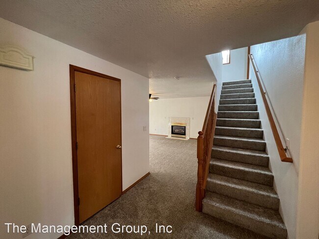 Foto del edificio - 4 br, 2.5 bath House - 8817 NE 131st Avenue