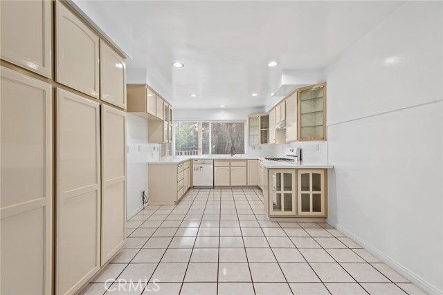 Foto del edificio - 20228 Gifford St
