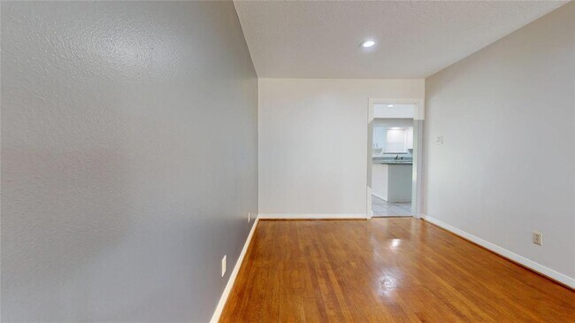 Foto del edificio - 10214 Brooktree Dr
