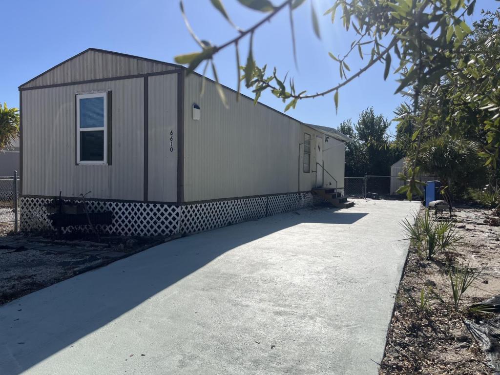 Foto principal - 6610 Limerick Ave