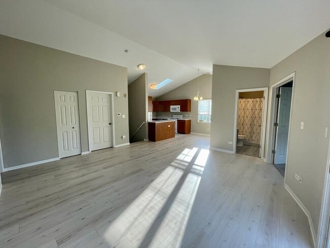 Building Photo - 2919 Rutland Cir