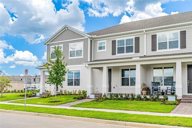Foto del edificio - 15220 Blue Peacock Ln