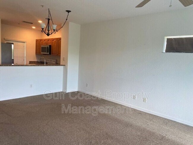 Building Photo - 8407 Placida Rd
