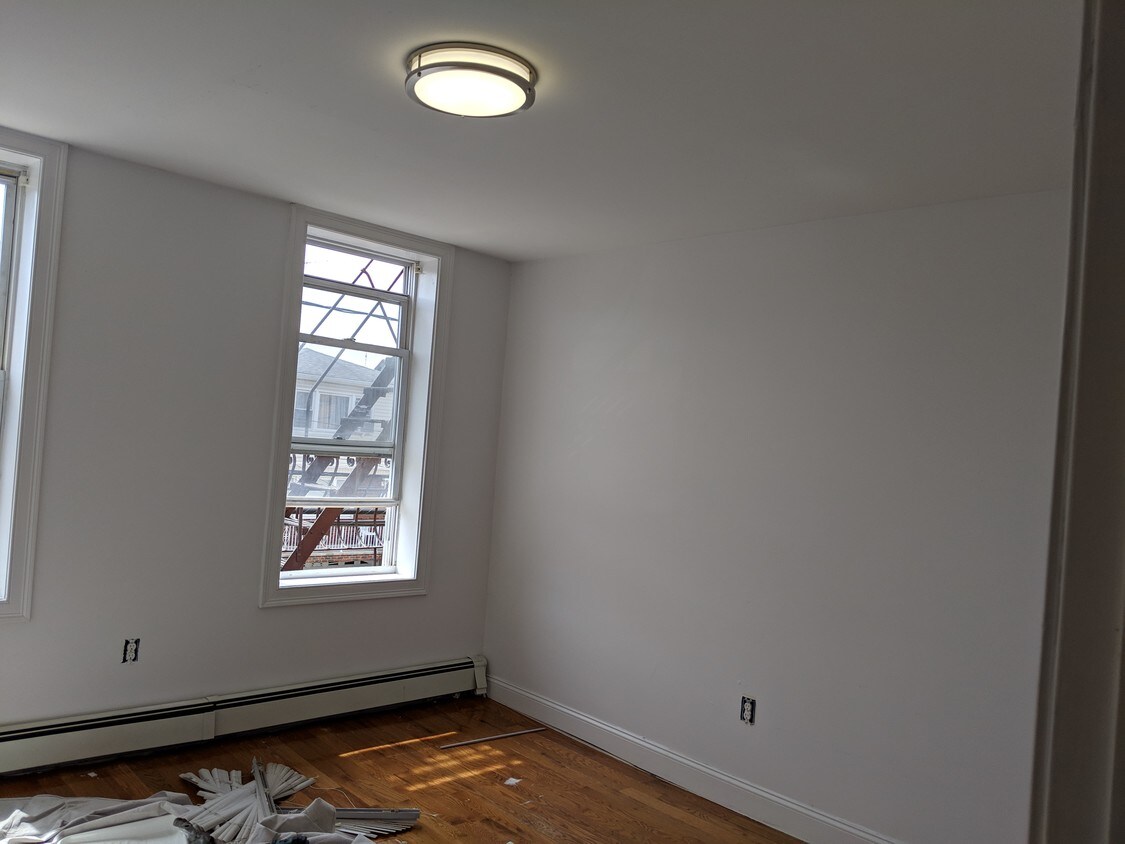 Foto del edificio - 25-27 E 17th St