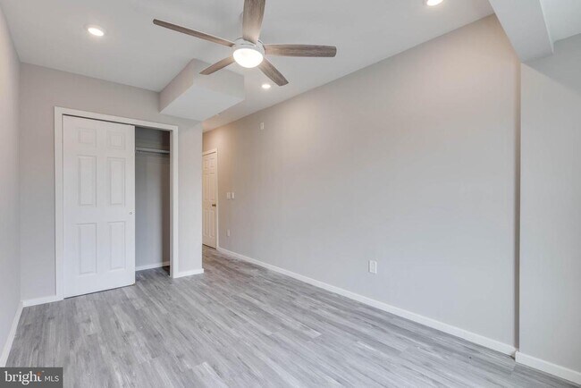 Foto del edificio - 1225 W Dauphin St