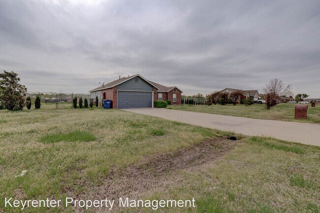 Building Photo - 4 br, 2 bath House - 11750 Gunsmoke Dr